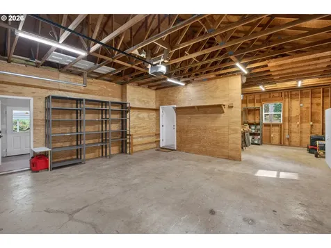 15900 S Lora Court Oregon City OR 97045