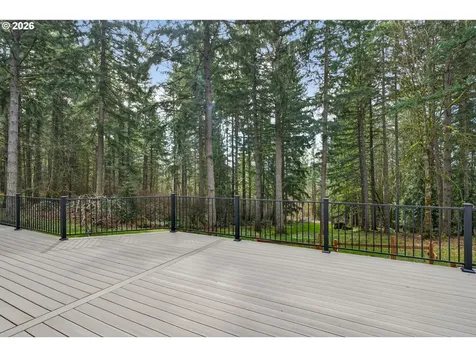 15900 S Lora Court Oregon City OR 97045