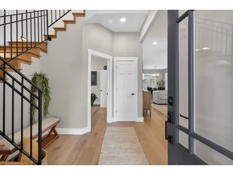 15900 S Lora Court Oregon City OR 97045