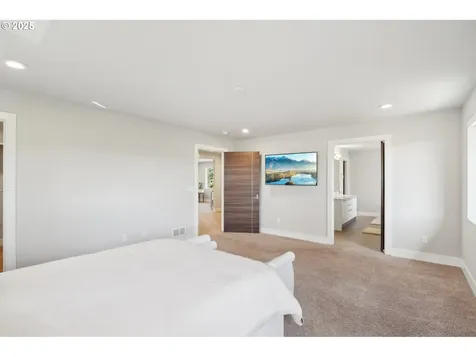 10600 SE Deer Fern Street Happy Valley OR 97086