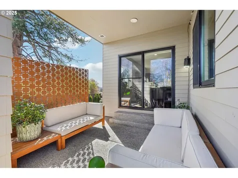 10600 SE Deer Fern Street Happy Valley OR 97086