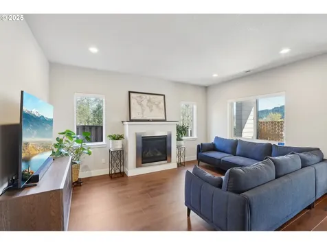 10600 SE Deer Fern Street Happy Valley OR 97086