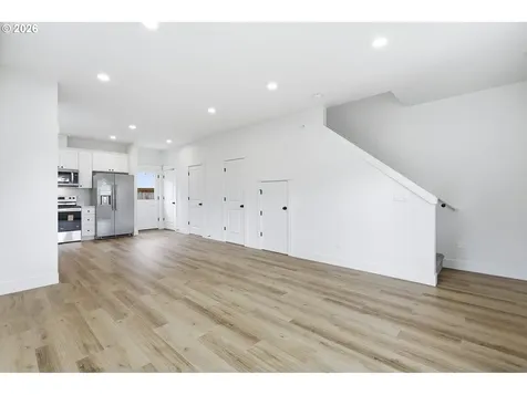 5380 SE 86th Court Portland OR 97266