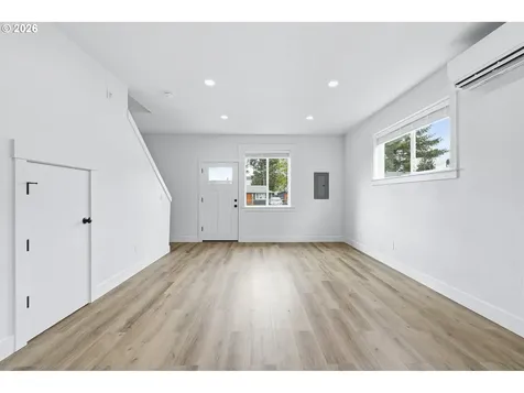 5380 SE 86th Court Portland OR 97266