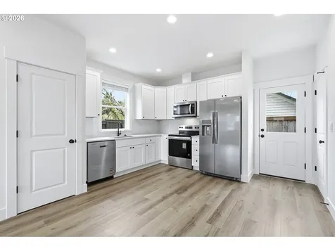 5380 SE 86th Court Portland OR 97266