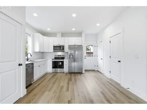 5380 SE 86th Court Portland OR 97266