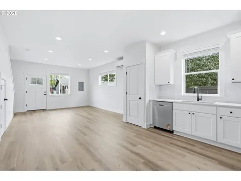 5380 SE 86th Court Portland OR 97266