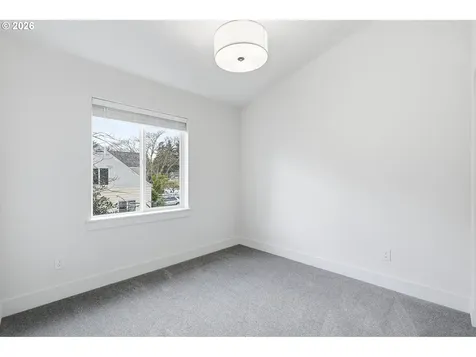 5380 SE 86th Court Portland OR 97266