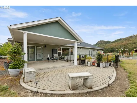 4321 Happy Valley Road Roseburg OR 97471