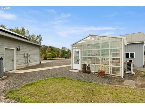 4321 Happy Valley Road Roseburg OR 97471