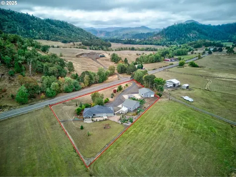4321 Happy Valley Road Roseburg OR 97471