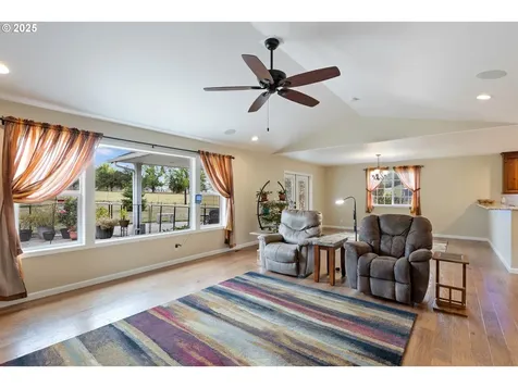 4321 Happy Valley Road Roseburg OR 97471