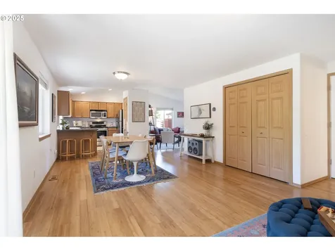 7736 N Olympia Street Portland OR 97203