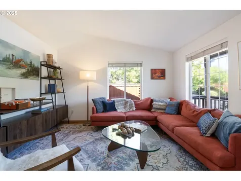 7736 N Olympia Street Portland OR 97203