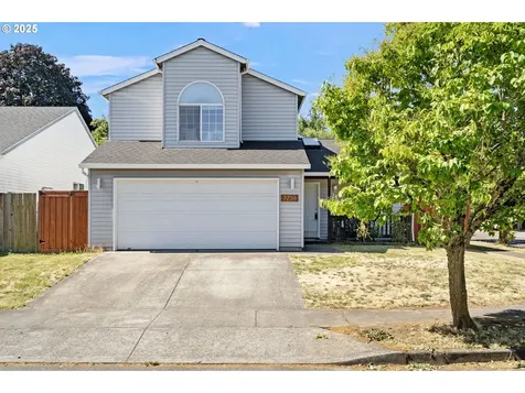 7736 N Olympia Street Portland OR 97203