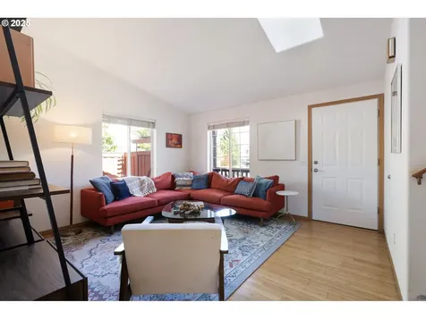 7736 N Olympia Street Portland OR 97203