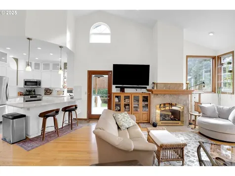 2708 Moon Mountain Drive Eugene OR 97403