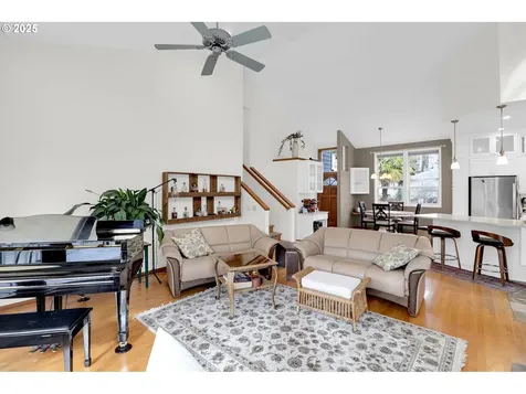 2708 Moon Mountain Drive Eugene OR 97403