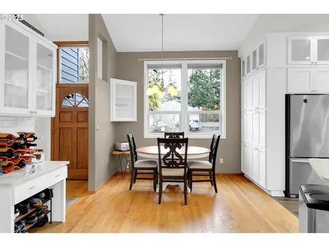 2708 Moon Mountain Drive Eugene OR 97403