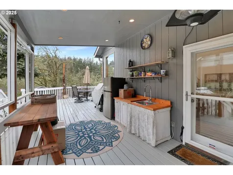 2708 Moon Mountain Drive Eugene OR 97403