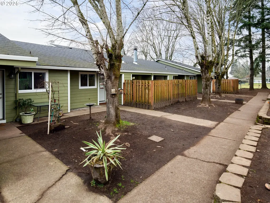 9001 SE Clackamas Road Clackamas OR 97015