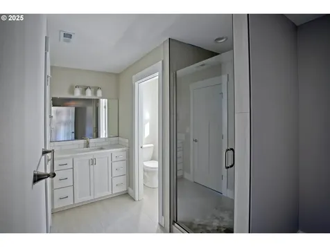790 17th Avenue Seaside OR 97138
