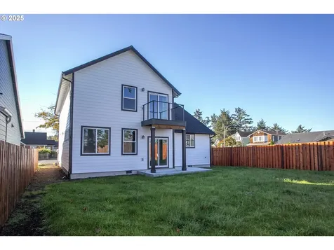 790 17th Avenue Seaside OR 97138