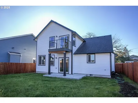 790 17th Avenue Seaside OR 97138