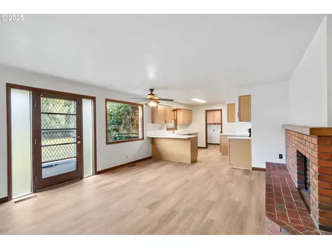 650 Dian Avenue NW Salem OR 97304