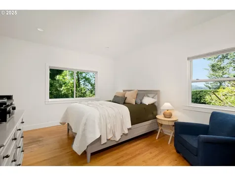 11255 S Northgate Avenue Portland OR 97219
