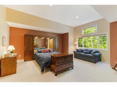 7445 SW Canyon Drive Portland OR 97225
