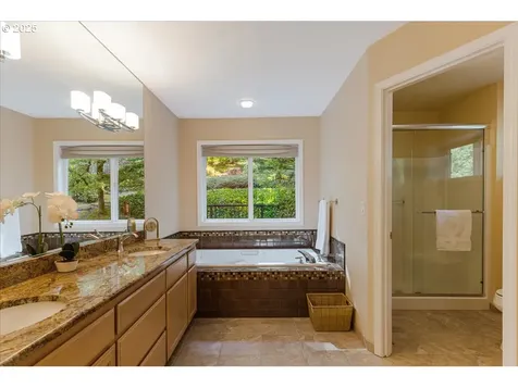 7445 SW Canyon Drive Portland OR 97225