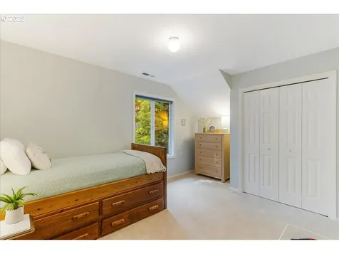 7445 SW Canyon Drive Portland OR 97225