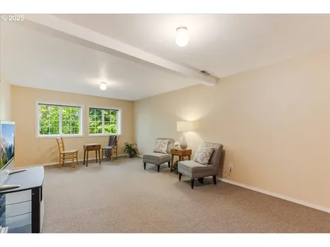 7445 SW Canyon Drive Portland OR 97225