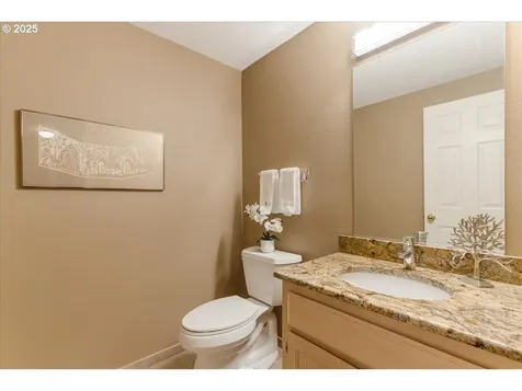 7445 SW Canyon Drive Portland OR 97225