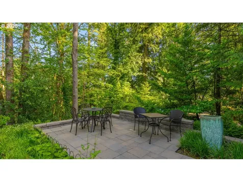 7445 SW Canyon Drive Portland OR 97225