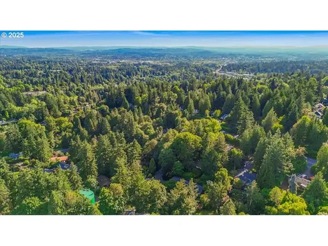 7445 SW Canyon Drive Portland OR 97225