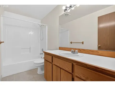 17000 SE 16th Street Vancouver WA 98683