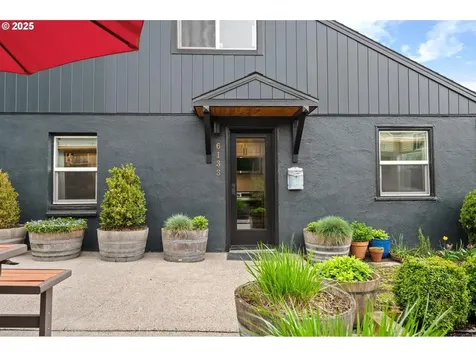 6133 NE 9th Avenue Portland OR 97211