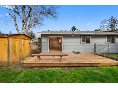 1677 SW Eastwood Court Gresham OR 97080