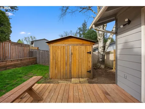 1677 SW Eastwood Court Gresham OR 97080