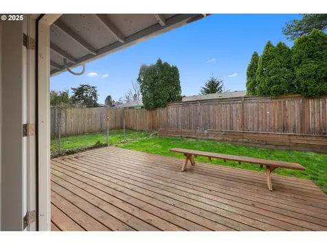1677 SW Eastwood Court Gresham OR 97080