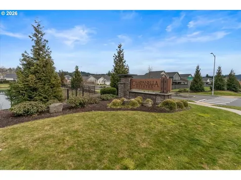1320 N Broadway Street Estacada OR 97023