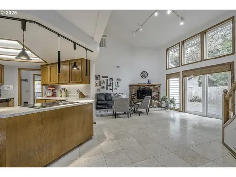 290 NE Donelson Street Hillsboro OR 97124