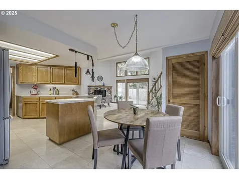 290 NE Donelson Street Hillsboro OR 97124