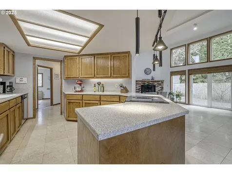 290 NE Donelson Street Hillsboro OR 97124