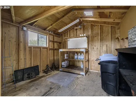290 NE Donelson Street Hillsboro OR 97124