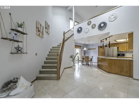 290 NE Donelson Street Hillsboro OR 97124