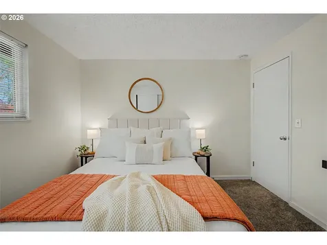 2913/2915 SE 19th Avenue Portland OR 97202