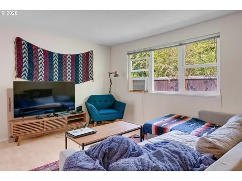 2913/2915 SE 19th Avenue Portland OR 97202